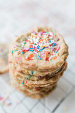 Load image into Gallery viewer, Valentine&#39;s Sprinkle Cookies - Petite Size