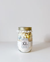Load image into Gallery viewer, Mini Egg with White Chocolate Cookies - Mini Size