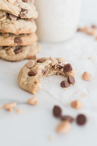 PBCC (Peanut Butter Cookies with Sea Salt Caramel & Milk Chocolate) - Mini Size